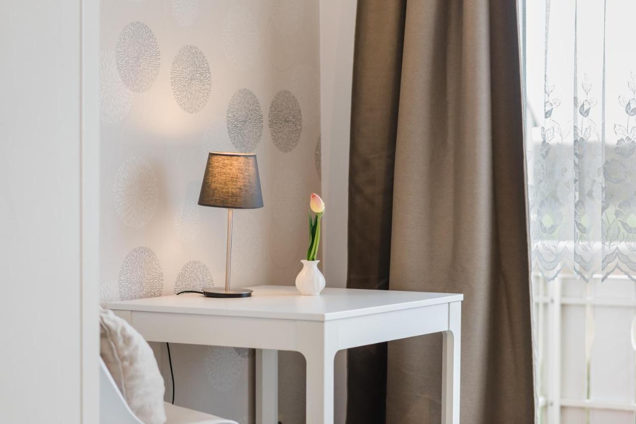 Straendhus Bed&Breakfast Hasselberg  Екстериор снимка