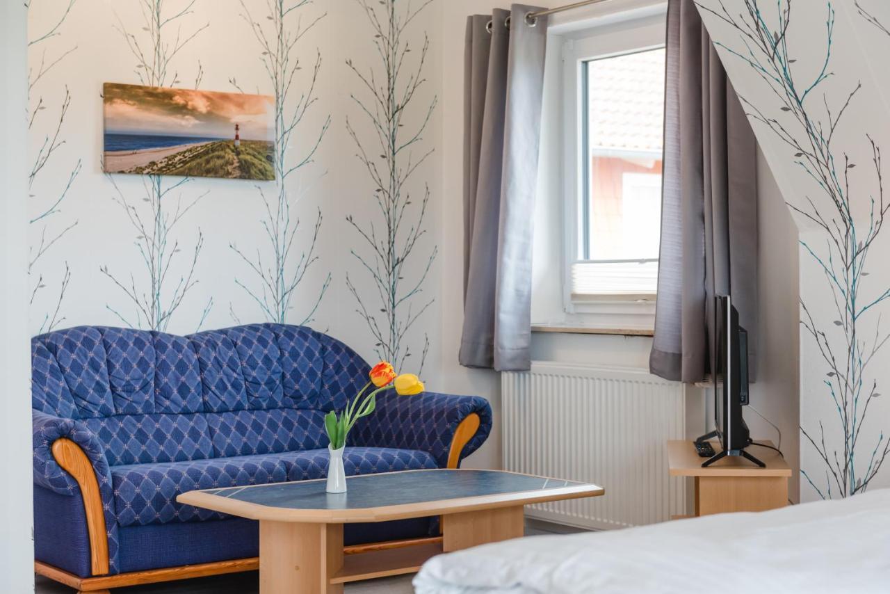 Straendhus Bed&Breakfast Hasselberg  Екстериор снимка
