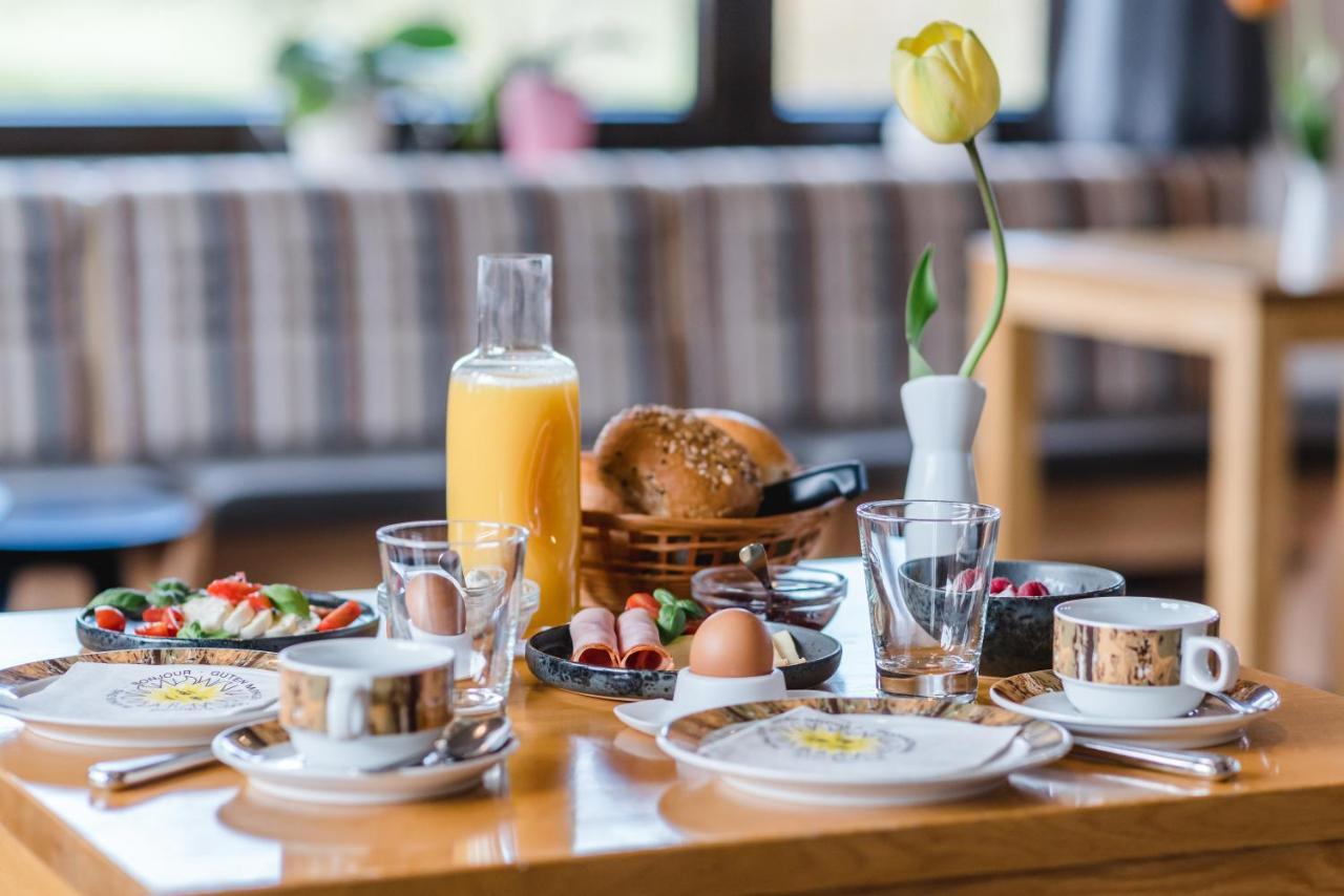 Straendhus Bed&Breakfast Hasselberg  Екстериор снимка