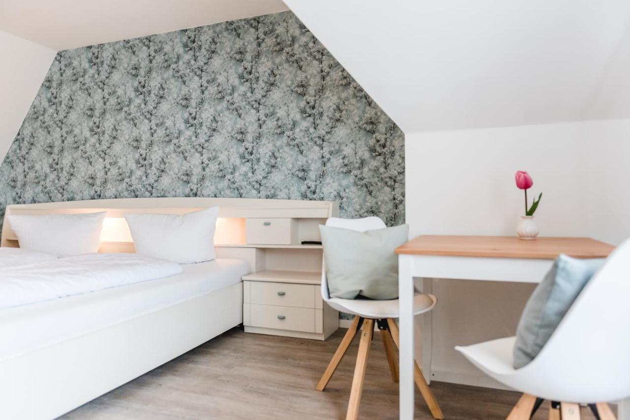 Straendhus Bed&Breakfast Hasselberg  Екстериор снимка