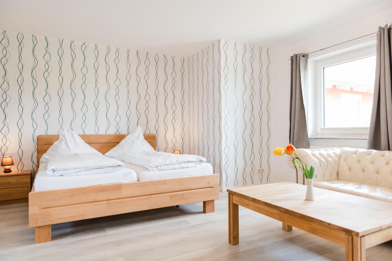Straendhus Bed&Breakfast Hasselberg  Екстериор снимка