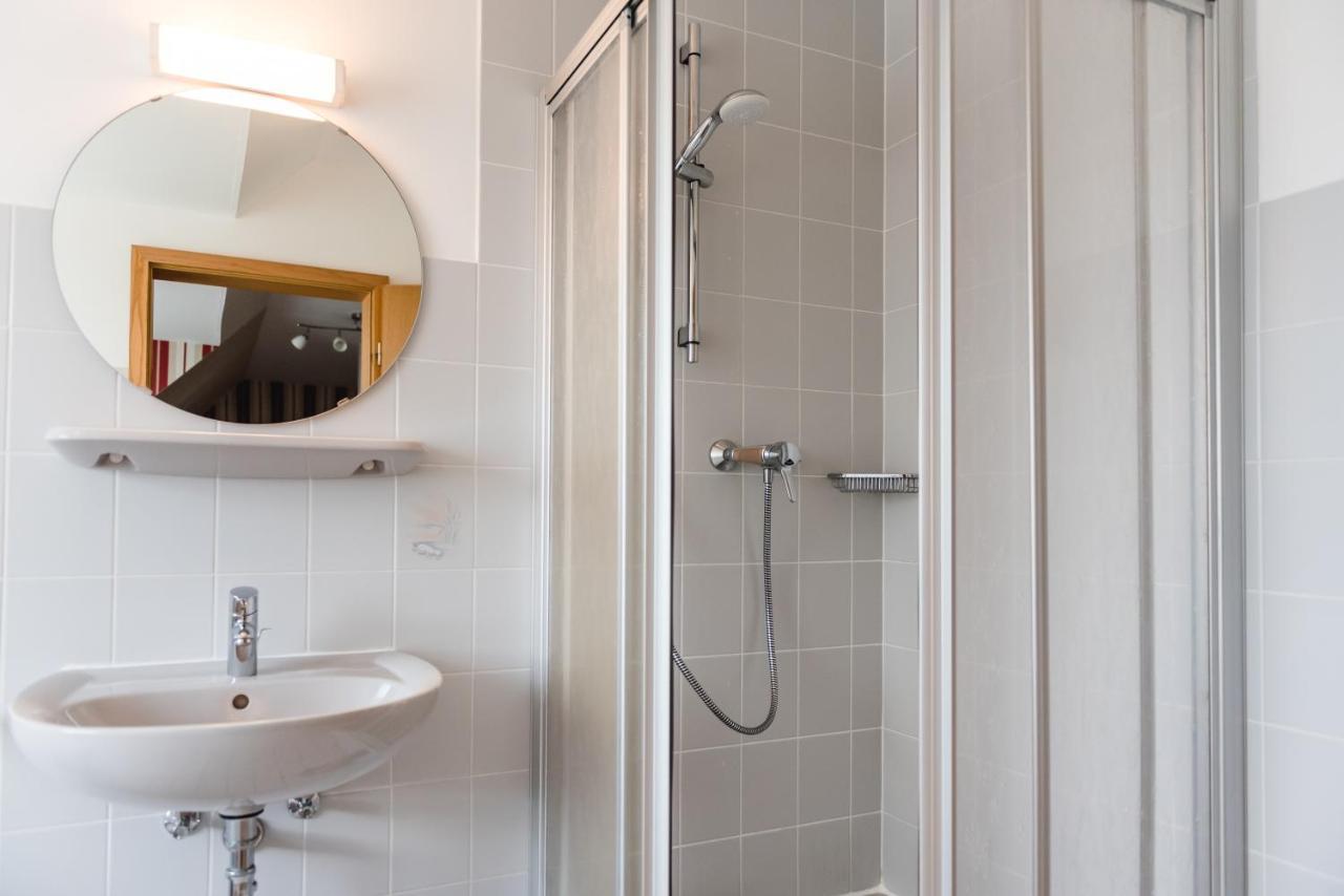 Straendhus Bed&Breakfast Hasselberg  Екстериор снимка